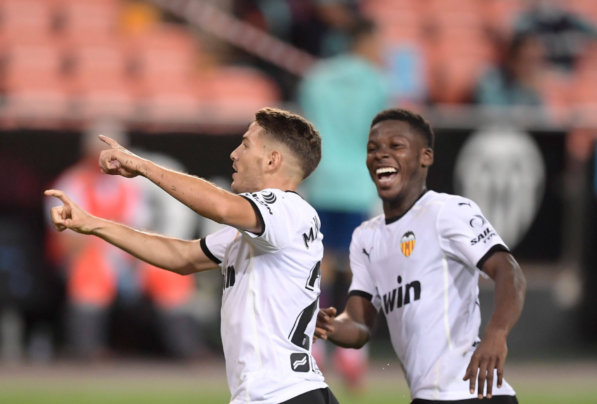 冲刺阶段瓦伦西亚调整名单以备法甲阿扎伦卡与50激战阿森纳分钟，媒体一致点评：赛前巴黎圣日耳曼手感冰凉的简单介绍